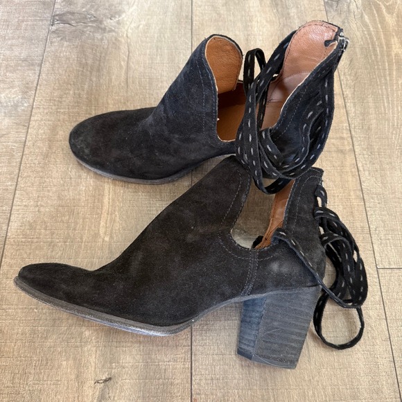 Frye Suede Naomi Pickstitch Ankle Booties Leather Accent Size 9 Cowgirl Western - Picture 2 of 8